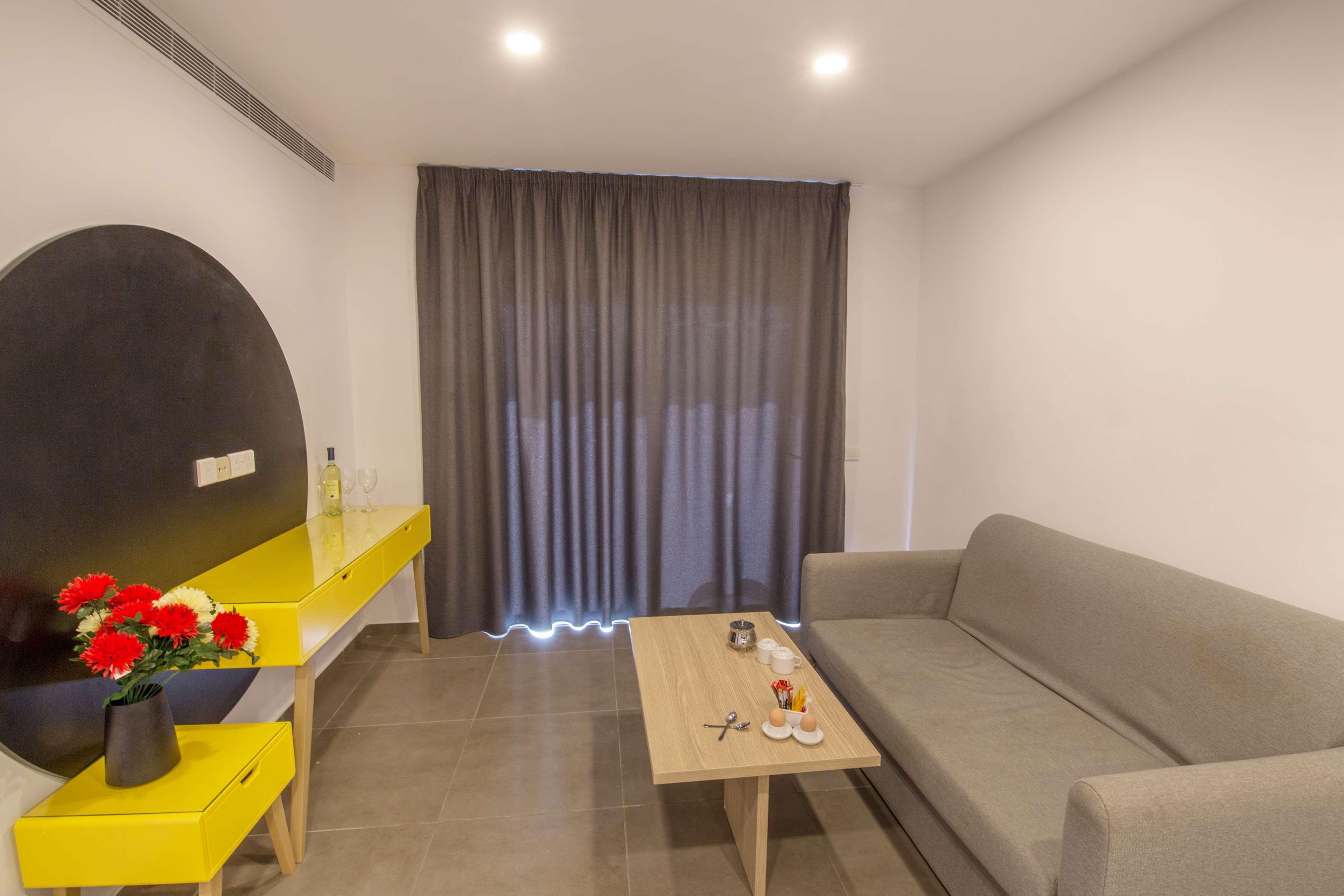 Anthea Hotel Apartments Ayia Napa Esterno foto
