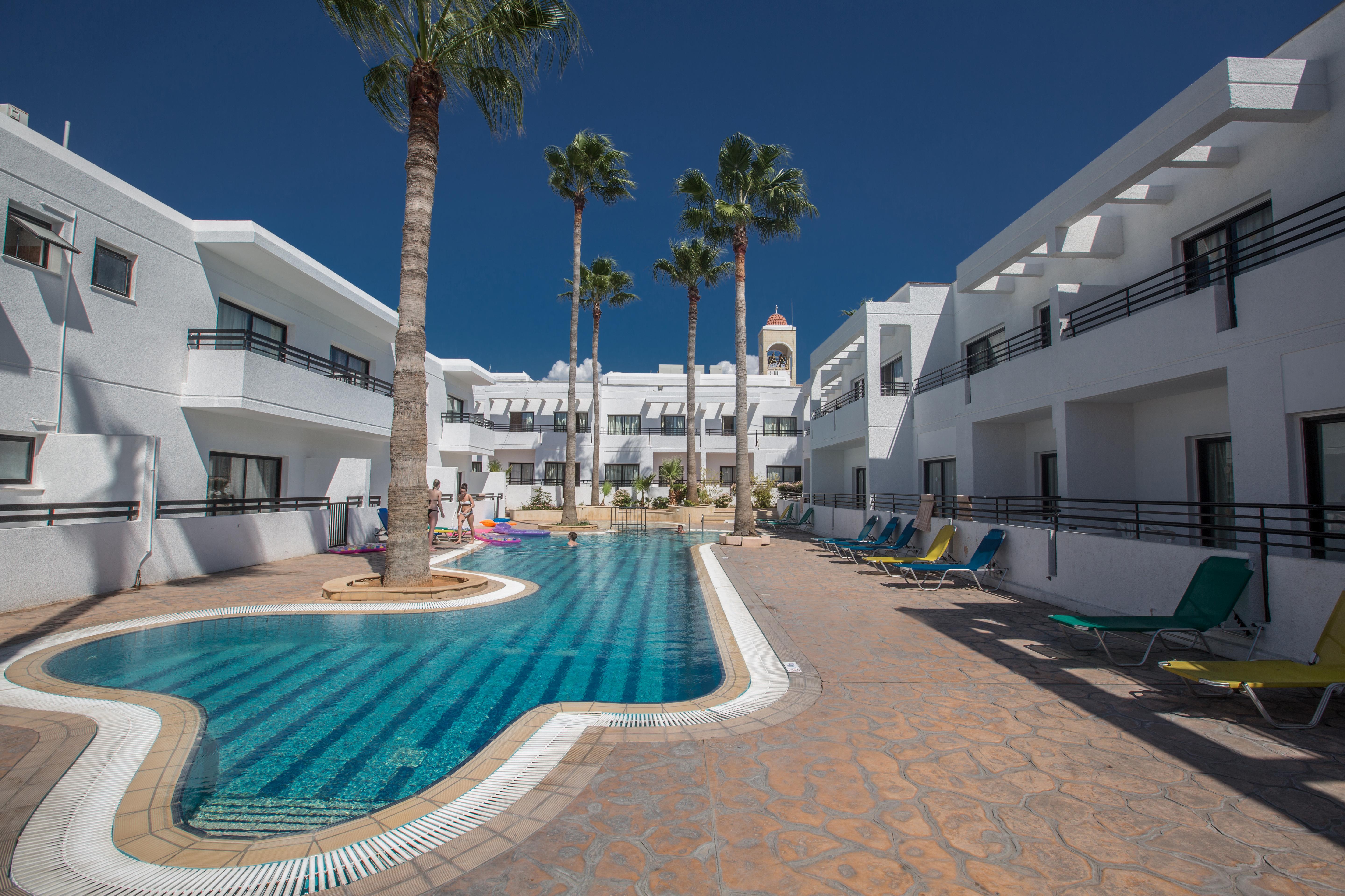 Anthea Hotel Apartments Ayia Napa Esterno foto