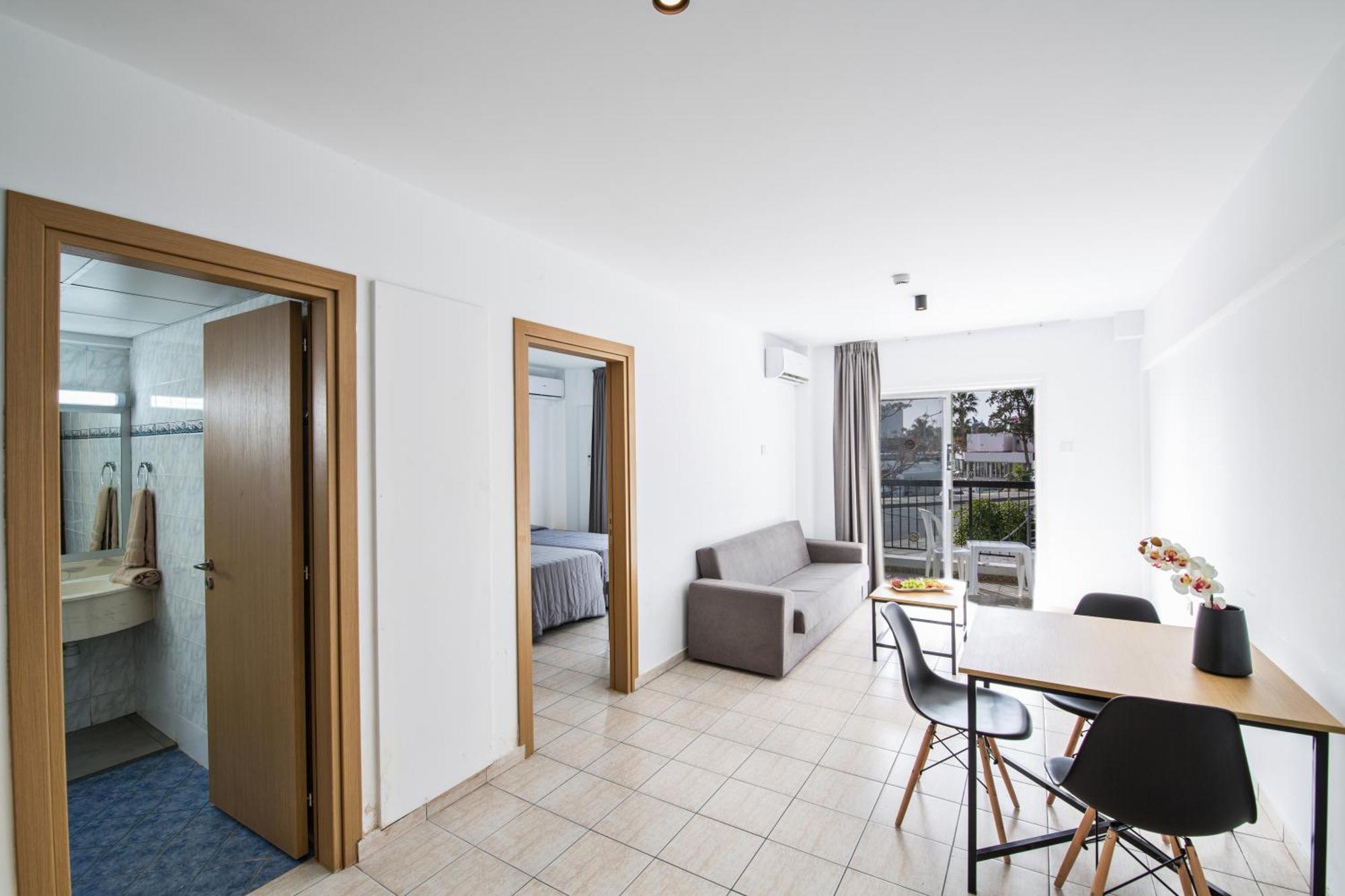 Anthea Hotel Apartments Ayia Napa Esterno foto